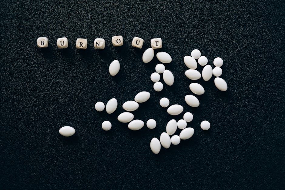 Buồn chán, cáu gắt hay bốc đồng? Tăng cường Serotonin với những mẹo này serotonin mood regulation mental health happiness 080119